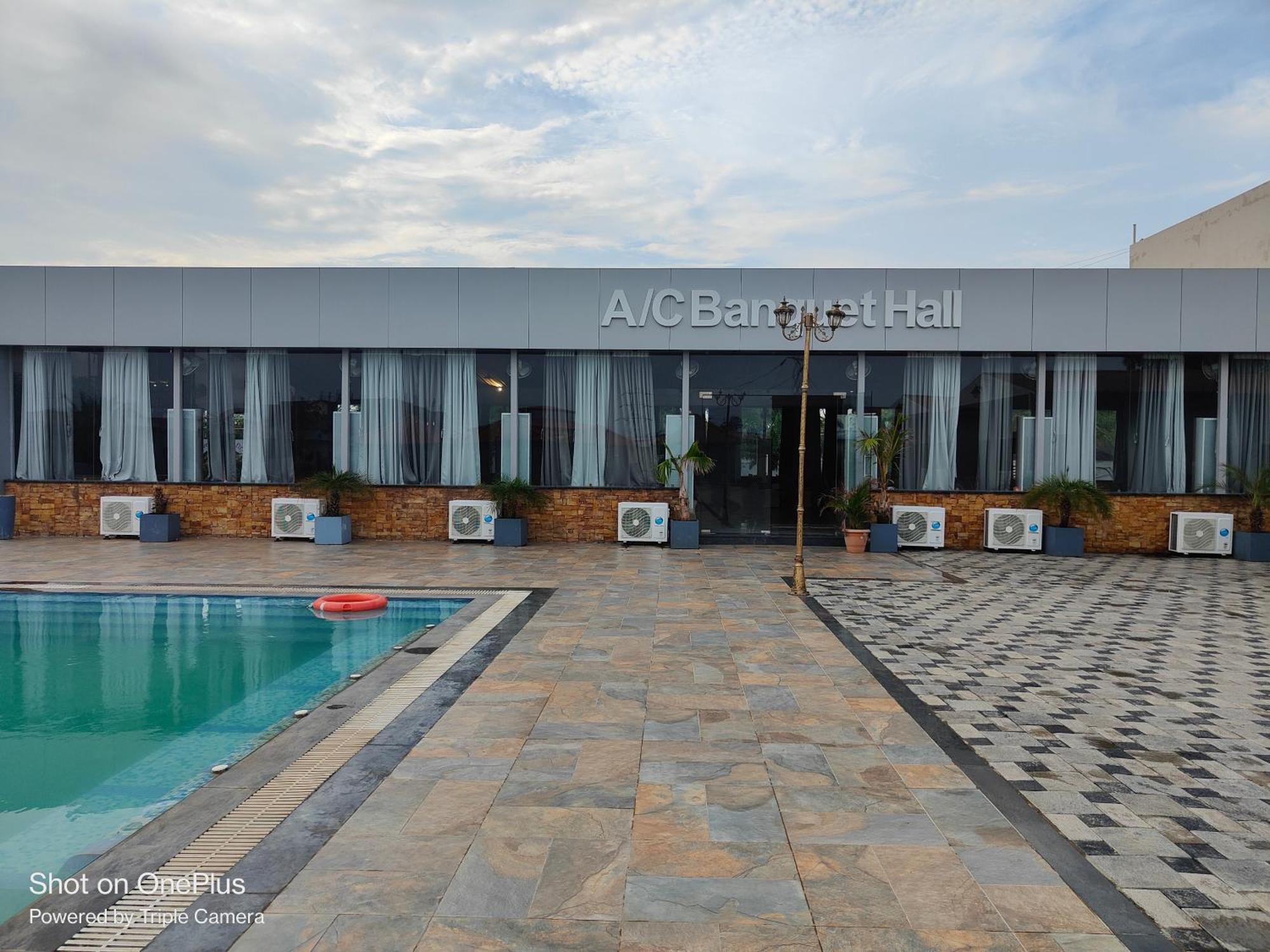 Vss Lawns & Resorts Llp Shahada Εξωτερικό φωτογραφία